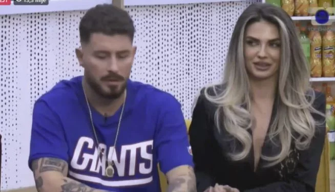“Dua ta ha fare”, Donaldi flet për Beatrixën pas komenteve negative që mori nga banorët