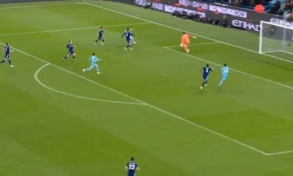 Man City nuk ia ndalë zullumin Leedsit, i vjen radha edhe De Bruynes
