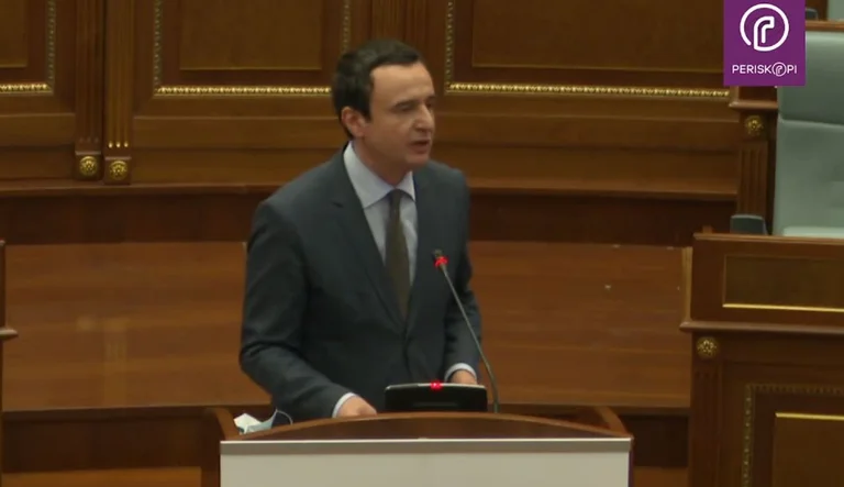 Kurti, opozitës: Çka po ma bani gajlen se a më ka rënë përkrahja në popull?