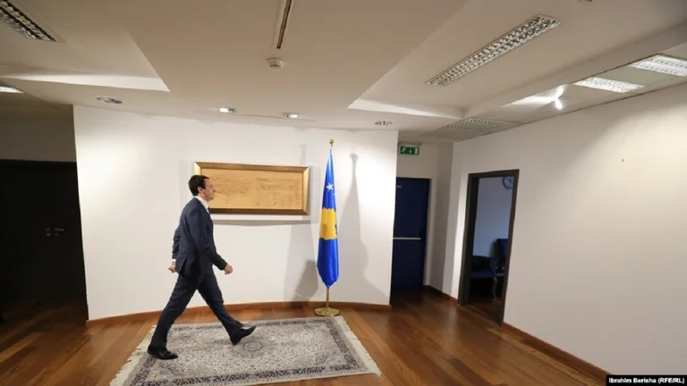 Kurti emëron një këshilltare të huaj për çështjet e komuniteteve