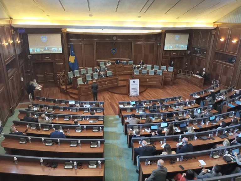 Pozitë e opozitë bëhen bashkë për ratifikimin e disa marrëveshjeve ndërkombëtare