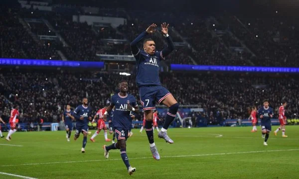 Mbappe bëhet lojtari më i ri që i shënon 100 gola për një klub të vetëm në elitë