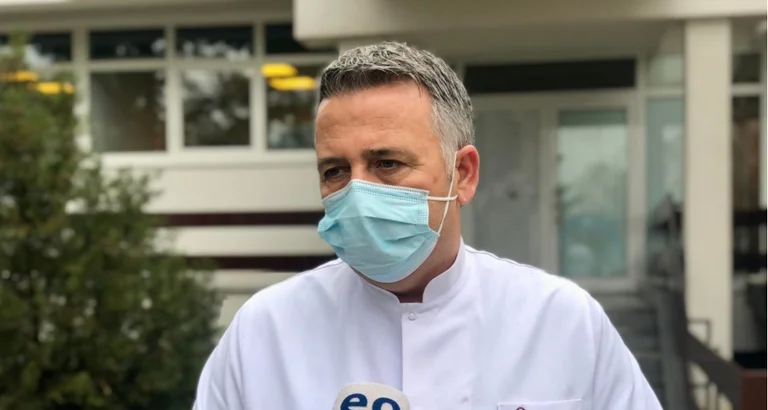 Drejtori i Infektivës paralajmëron: Ardhja e mërgimtarëve mund t’i rrisë rastet me COVID