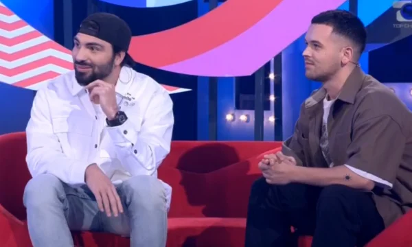 Ledri për Ariolën: Si ia del pa i parë fëmijët