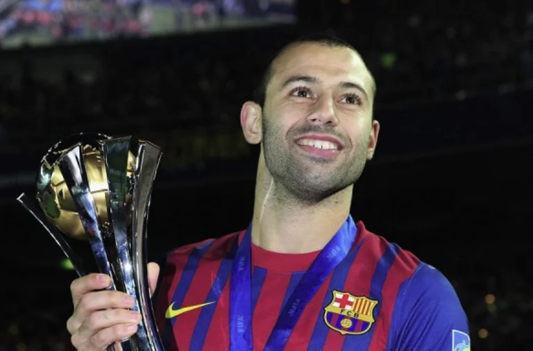 Mascherano i rikthehet botës së futbollit