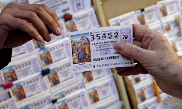 I përdori numrat e lotarisë që iu shfaqën në ëndërr, fitoi 3.4 milionë dollarë xhekpot