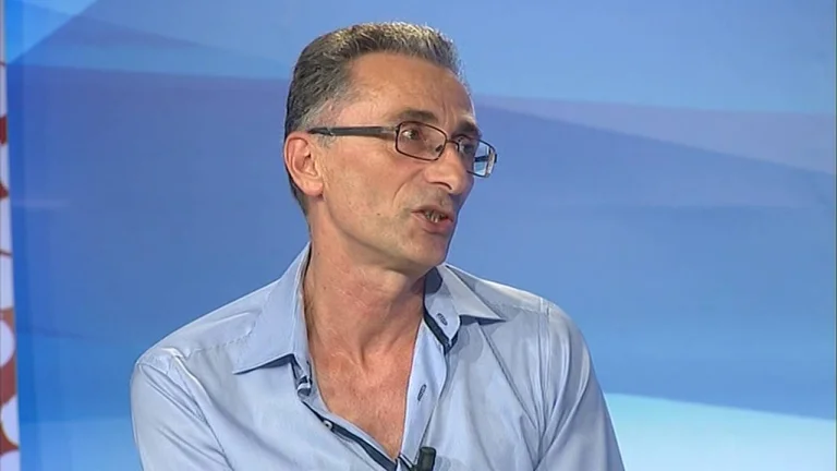 Hysamedin Feraj paralajmëron shkarkimin e Borrellit në stilin e Agim Veliut? Mundet, por pastaj s’mundet