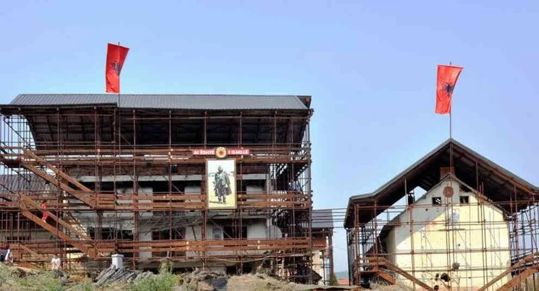 Çeku: Së shpejti pritet të fillojnë punimet në kullat e Jasharajve