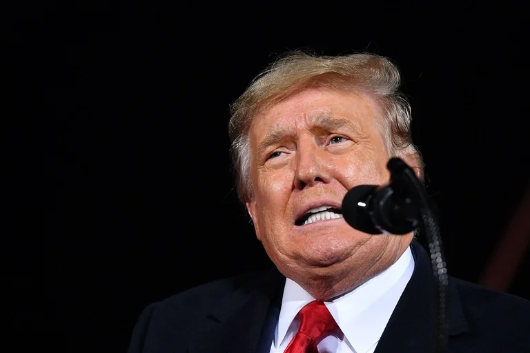 Rishfaqet Donald Trump, sulmon mediat me fjalë të ndyra
