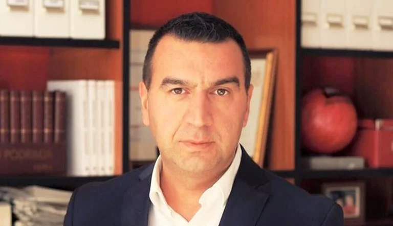Ibrahim levanta la alarma por la renuncia de Rama de KSF: Esta institución está en peligro