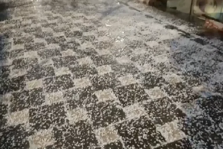 Cascate in Albania, che hanno problemi nelle città