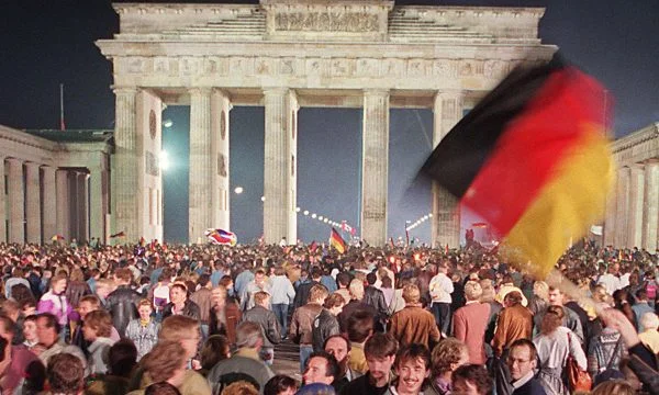 DW: Alemania hacia nuevas costas
