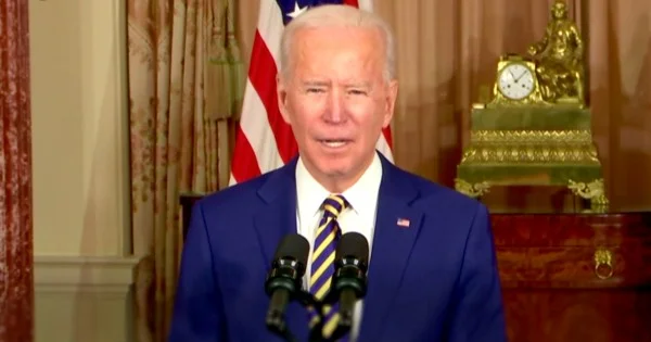 Biden: Gli Stati donano più vaccini ai più poveri