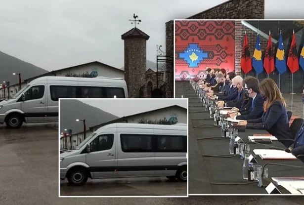 Albin in black jeeps, his ministerial subordinates lead to Albania with the van-bus