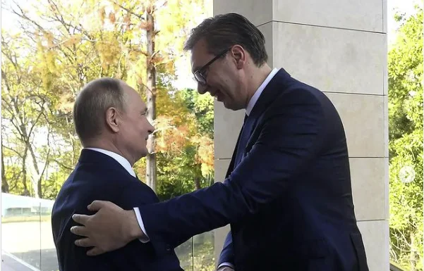 Vuchy: Ecco cosa ho parlato con Putin di Albin Kurt e del Kosovo settentrionale