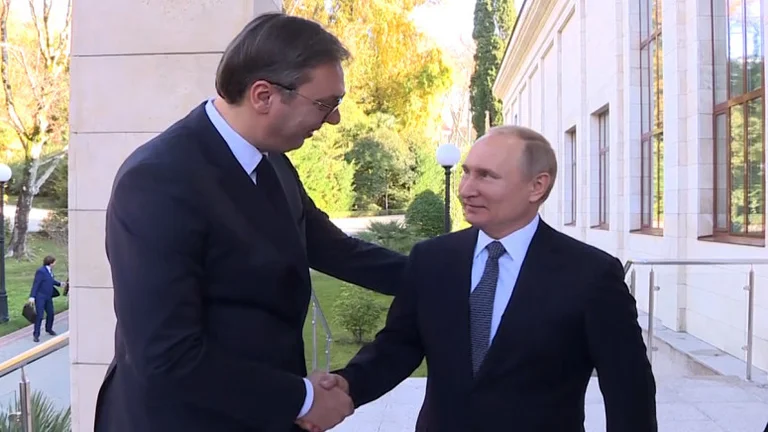 Ha avuto un incontro a quattro occhi con Putin: il tema è il Kosovo
