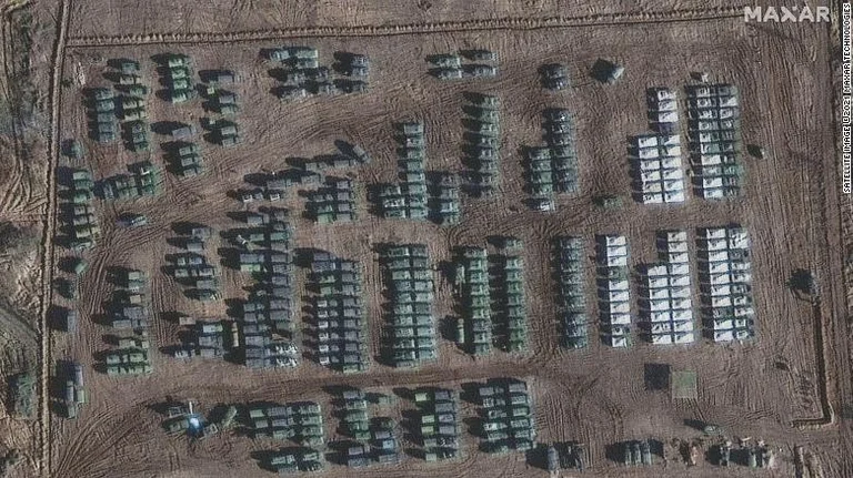 How is Russia racing Ukraine? Russian Army satellite images near border disturb the world