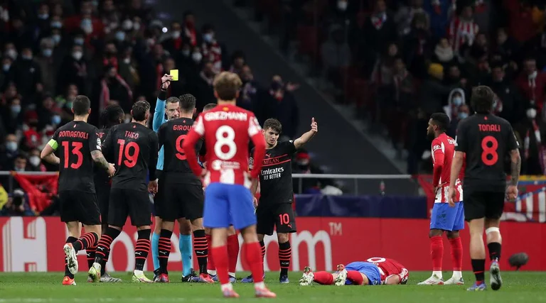 Mailand zeichnet einen großen Sieg gegen Atletico Madrid