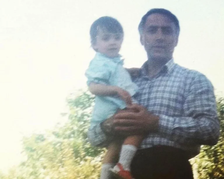 La hija de Jakup Krasniqi habla de reunirse con su padre en La Haya