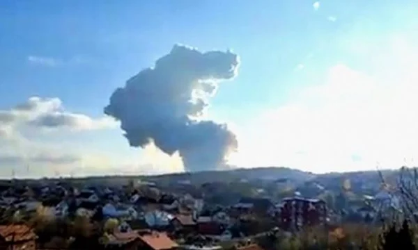 Gran explosión en Belgrado, dos muertos, 15 heridos