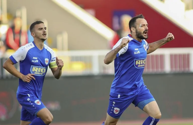 Pristina finalmente gana, derrota el último Fernikonali del país.