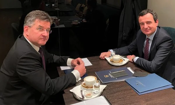 Lajcak incontra Kurt a Vienna: abbiamo discusso in dettaglio i negoziati