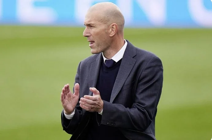 Zidane weigert sich erneut Man United, seine Frau will nicht in Manchester leben