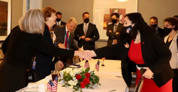 Le Président Osmani Sénateurs américains: La Serbie est source de déstabilisation dans la région