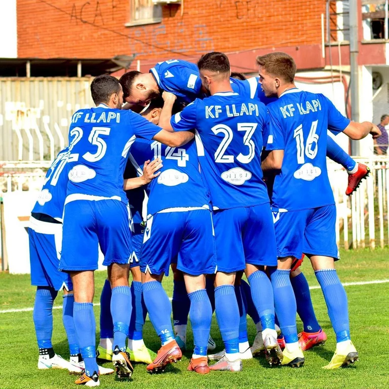 Llap upside-down Balcani nel bel prato di Merdara vince il derby della settimana