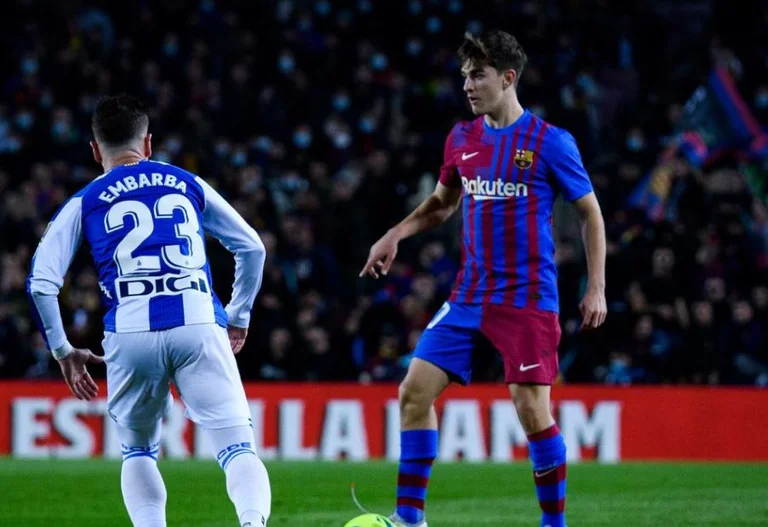 Barcelona beginnt mit dem Sieg über Espanyolin