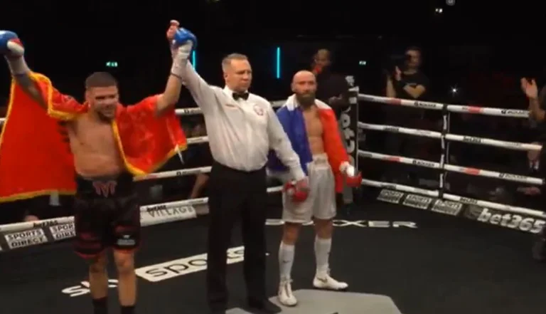 Florian Marku guarda con éxito el título del campeón, derrotando a Luisetton