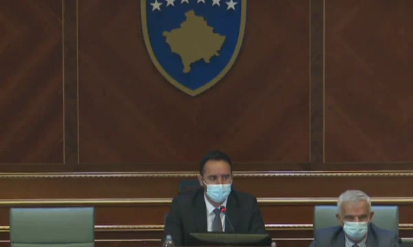 I ministri sono venuti alla sala, ora Konjufca si lamenta dei parlamentari