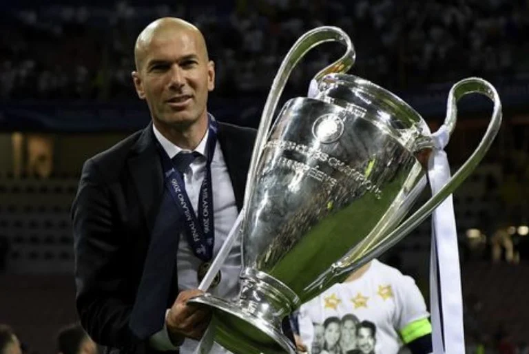 Zidane hacia Premier League? Pett da detalles interesantes