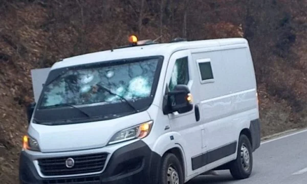 Alles, was gestern auf der Gjilan-Pristina Street passierte.