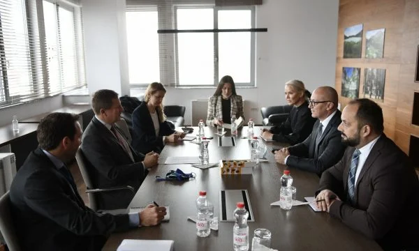 Rakqi trifft EU-Chef: Es ist wichtig die Bildung von Zajednica