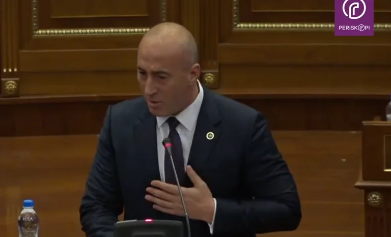 Haradinaj: Habe ich etwas gesagt? Ich bin gerade reingekommen.