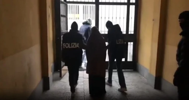 Kosovo 19-jährige Verhaftung in Italien Verdacht auf Terrorismus