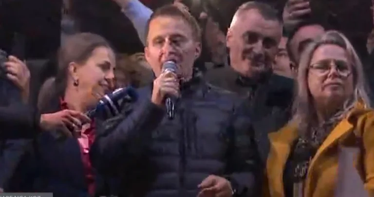 Ferit Idrizi annuncia la vittoria a Vushtrri: servirò tutti, non importa cosa.