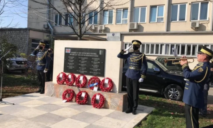 14 britische Soldaten fallen in Kosovo erinnern an