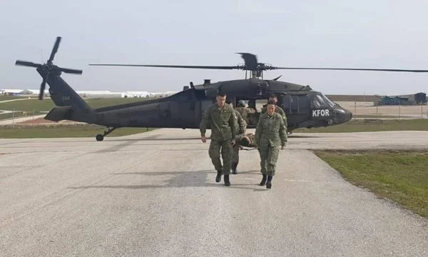 US-Militärlehrer schulen KSF-Kadetten im Bondsteel