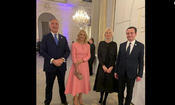 Gipfel in Paris: Kurti und Djukanovic Treffen in der Frauengesellschaft