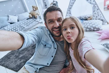 Study: Girls ' Fathers Live Longer, Learn Why