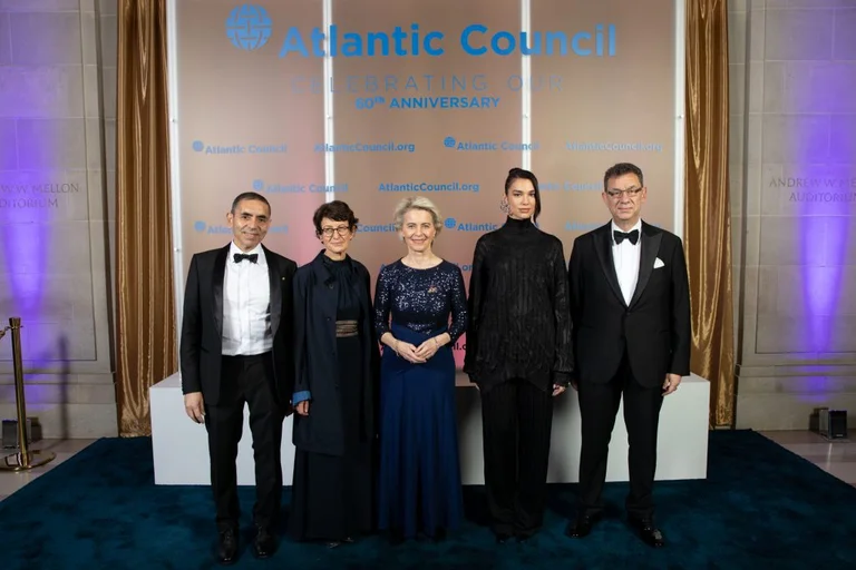Atlantic Council ehrt I Love Lipa, es widmet Auszeichnung für Kosovo Jugend