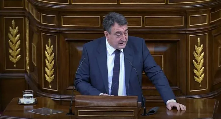 Two Spanish deputies call on Sanchezi to recognise Kosovo: Do it, we already had football games.