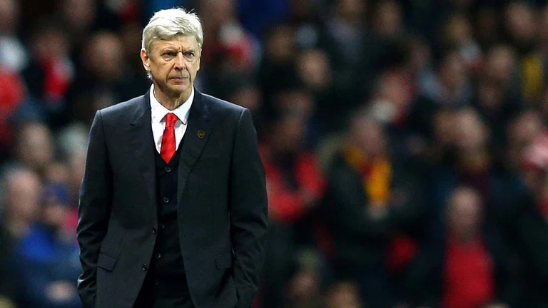Wenger si rammarica che non abbia lasciato Arsenal prima: 2007 era il punto cruciale