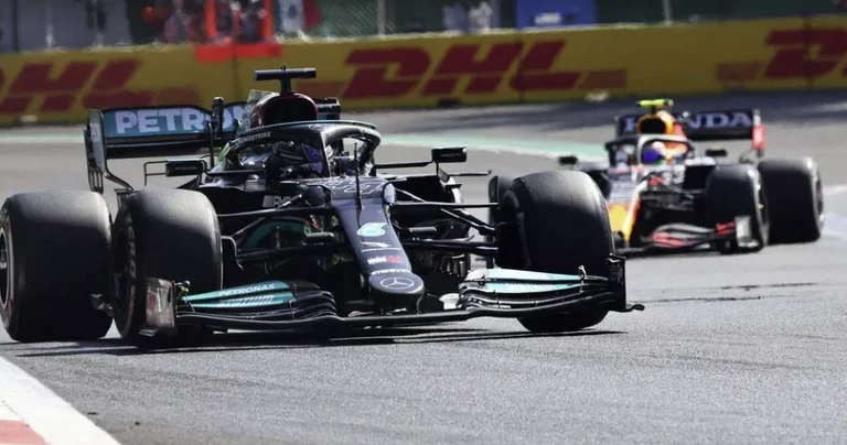 Hamilton ammette che sarà nei guai con Verstappen se il modulo Red Bull continua