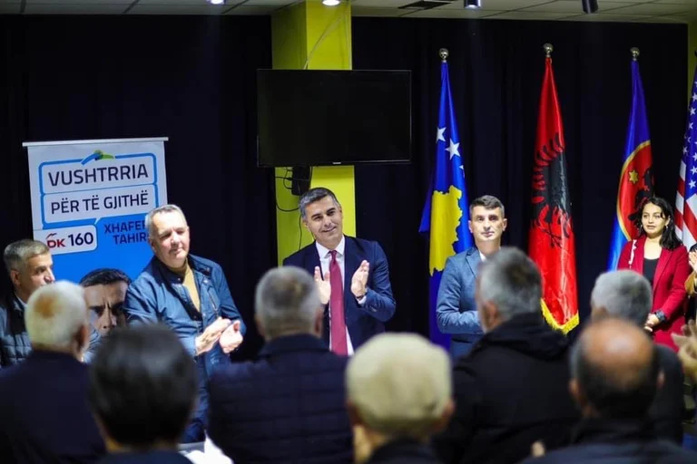 LDK Secrétaire Général Imri Ahmeti à Vushtri bras Tahiri, la grande mobilisation des structures LDK pour la 14ème course Novembre