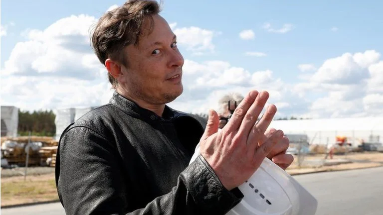 Il popolo ha votato: Elon Musk deve vendere Tesla azioni