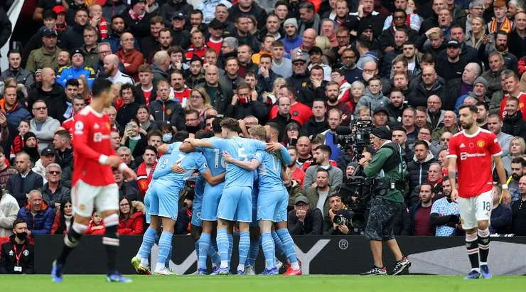 Man City zeigt Klasse gegen Man United, leicht schlägt es.