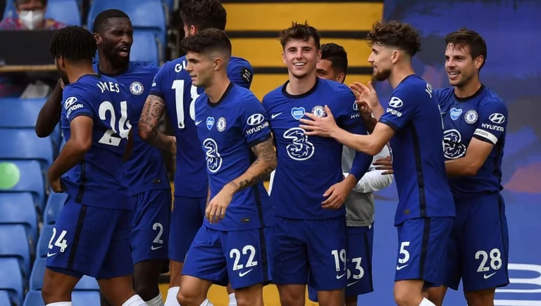 Chelsea gioca senza attaccare Burnley: formazioni ufficiali